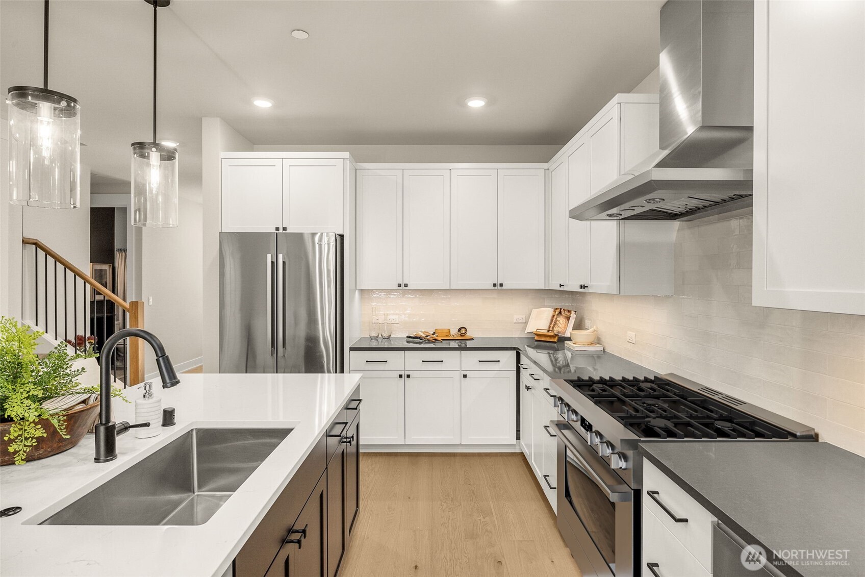 434 222nd Place Property Photo 10