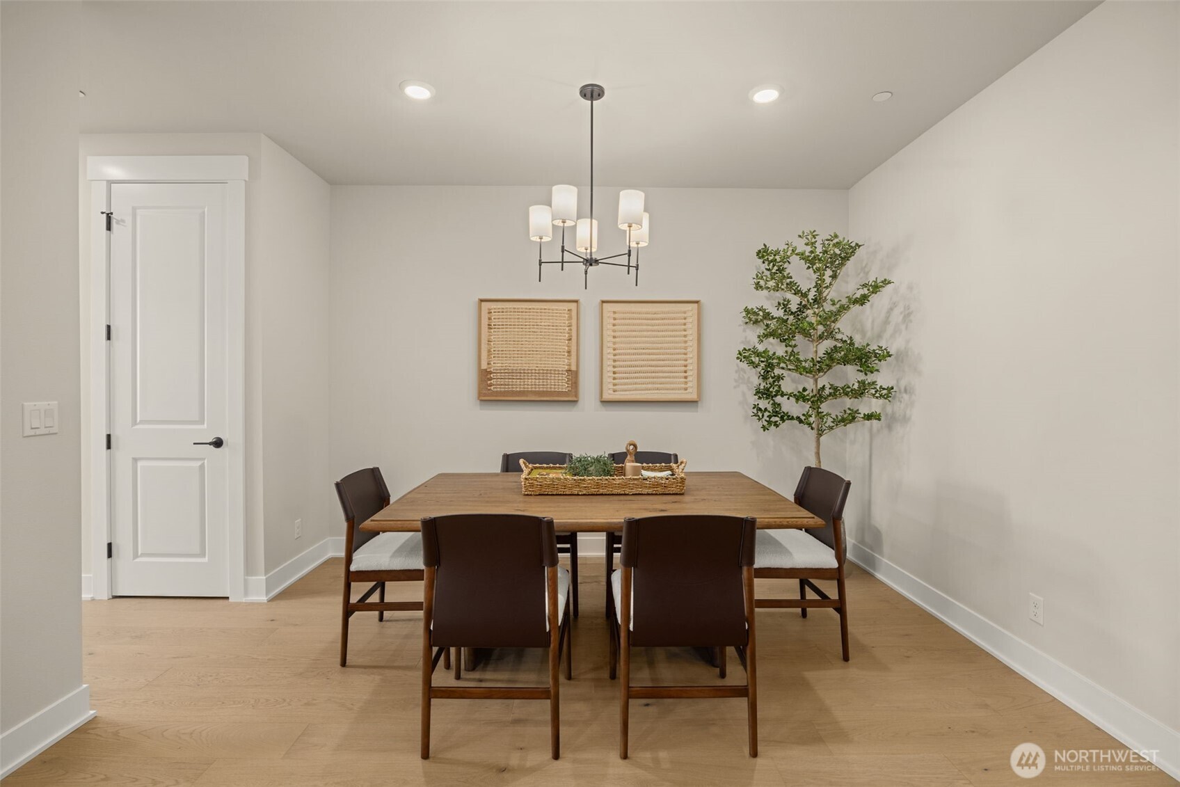 434 222nd Place Property Photo 11