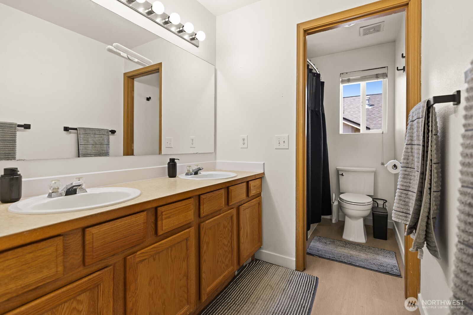 9814 184th Street Property Photo 18