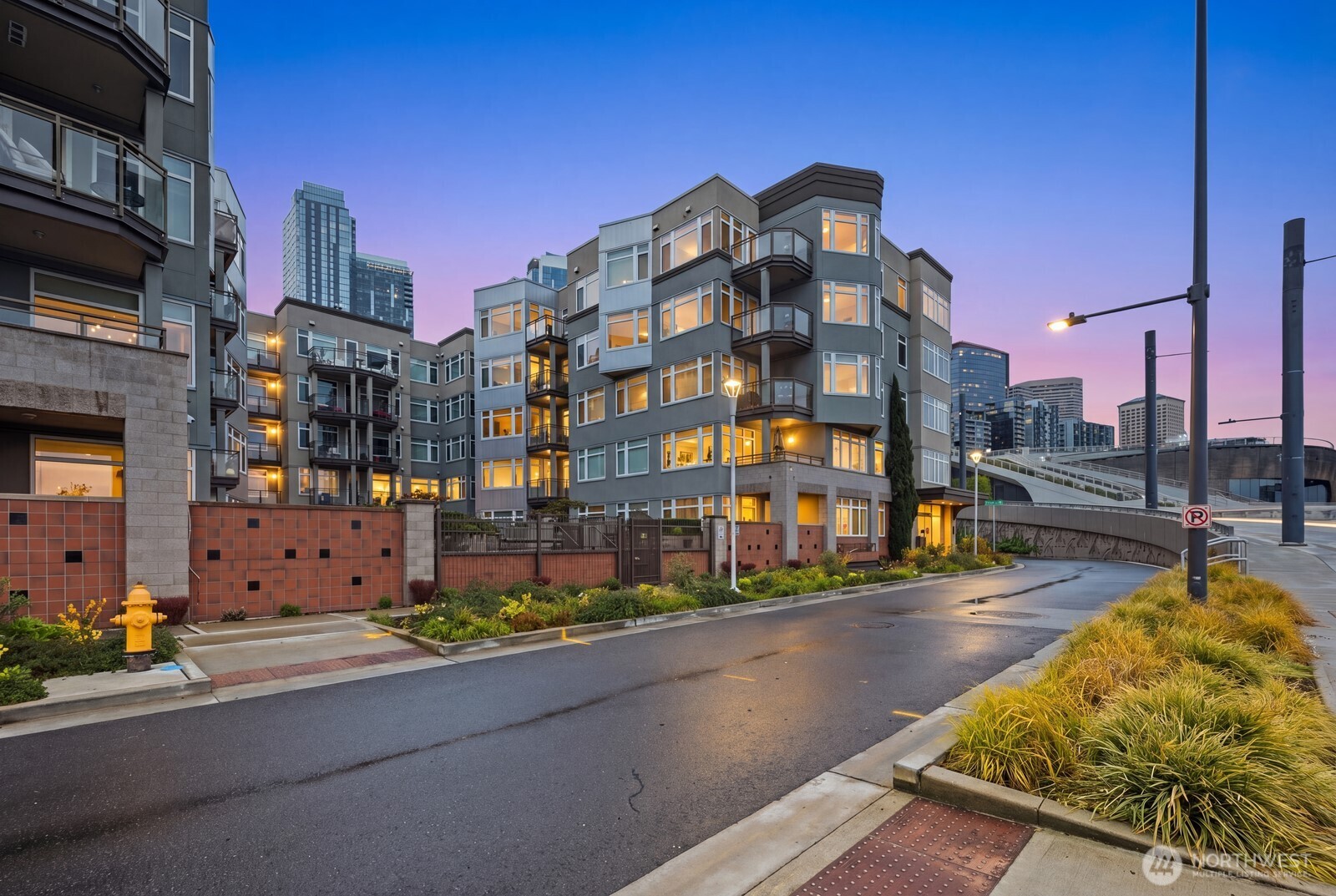 1900 Alaskan Way 316 Property Photo 3