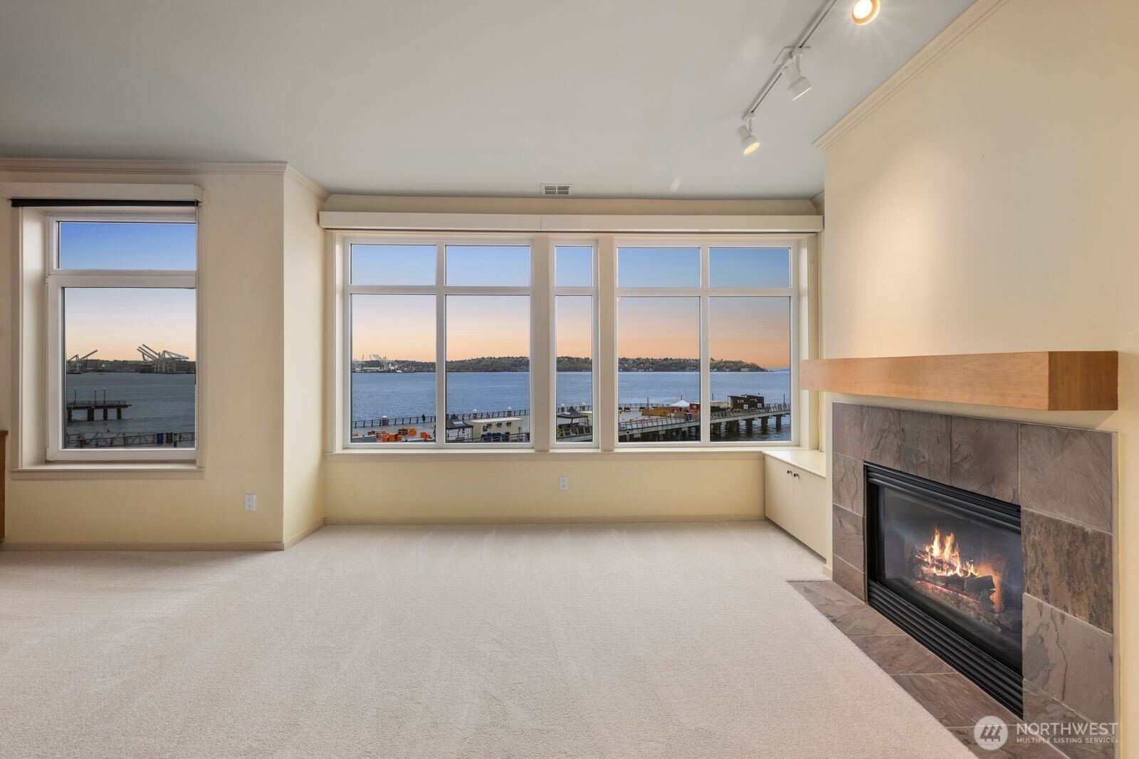 1900 Alaskan Way 316 Property Photo 10