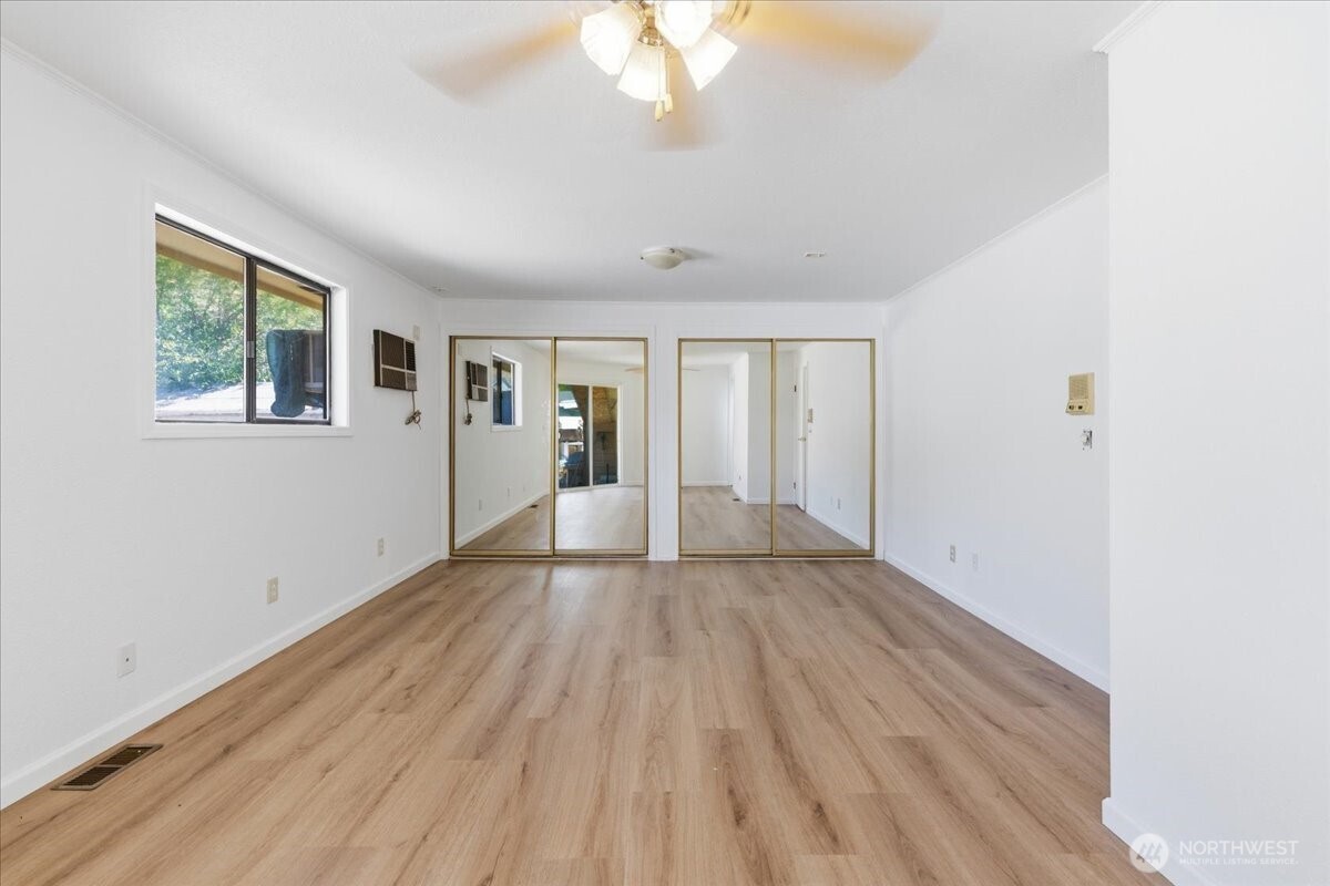 801 Tulip Street Property Photo 13