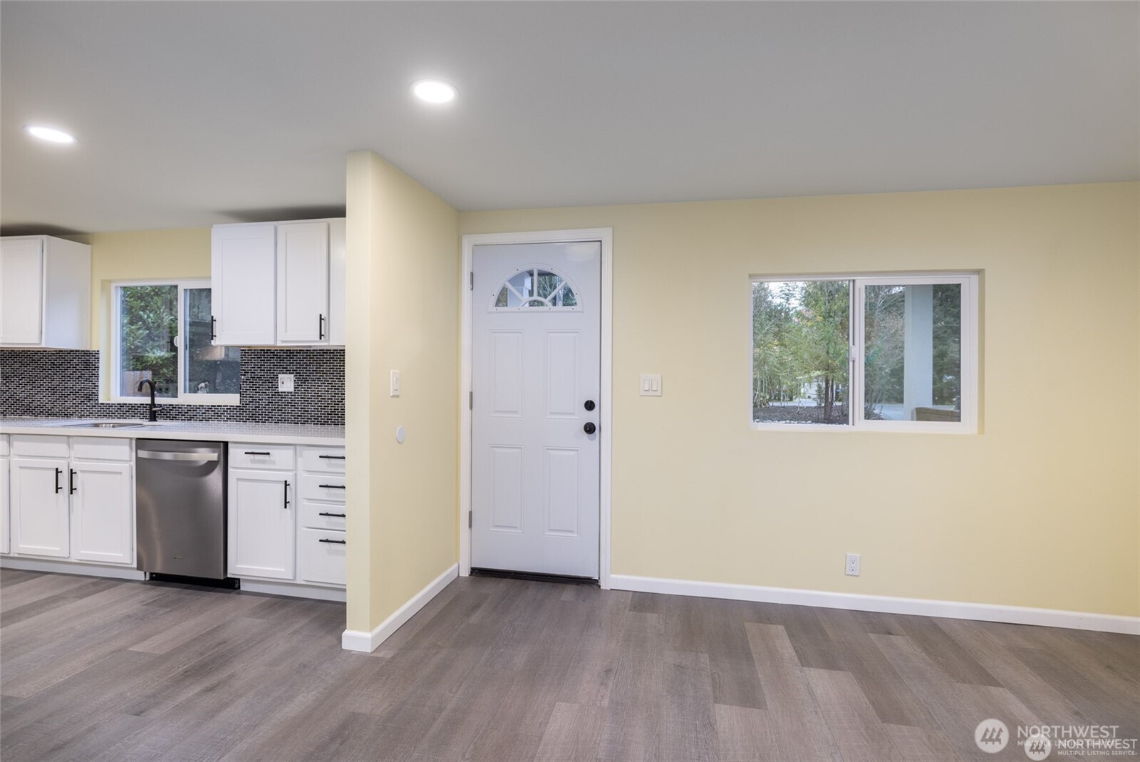 46120 Baker Drive Property Photo 6