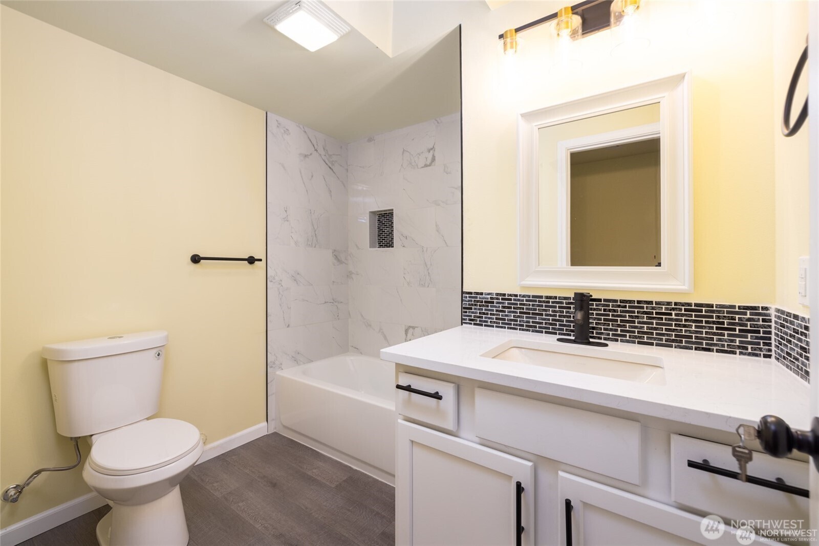 46120 Baker Drive Property Photo 17
