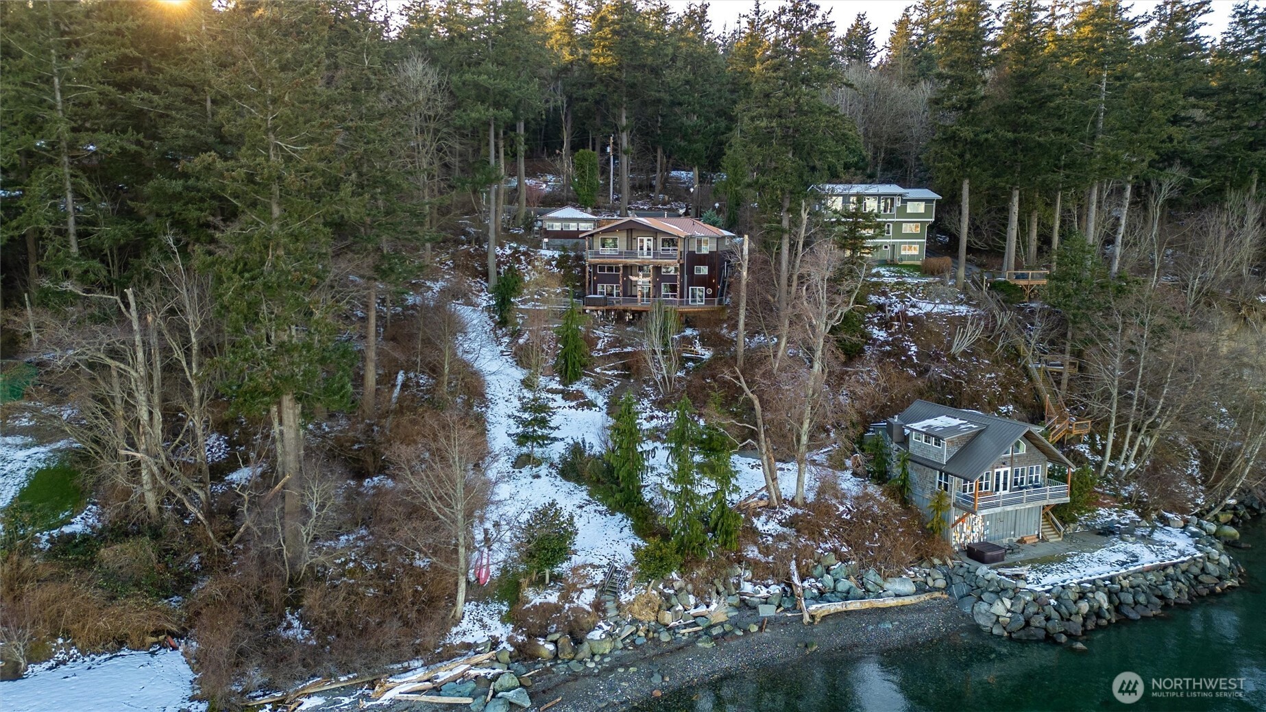 1822 Seacrest Drive Property Photo 4