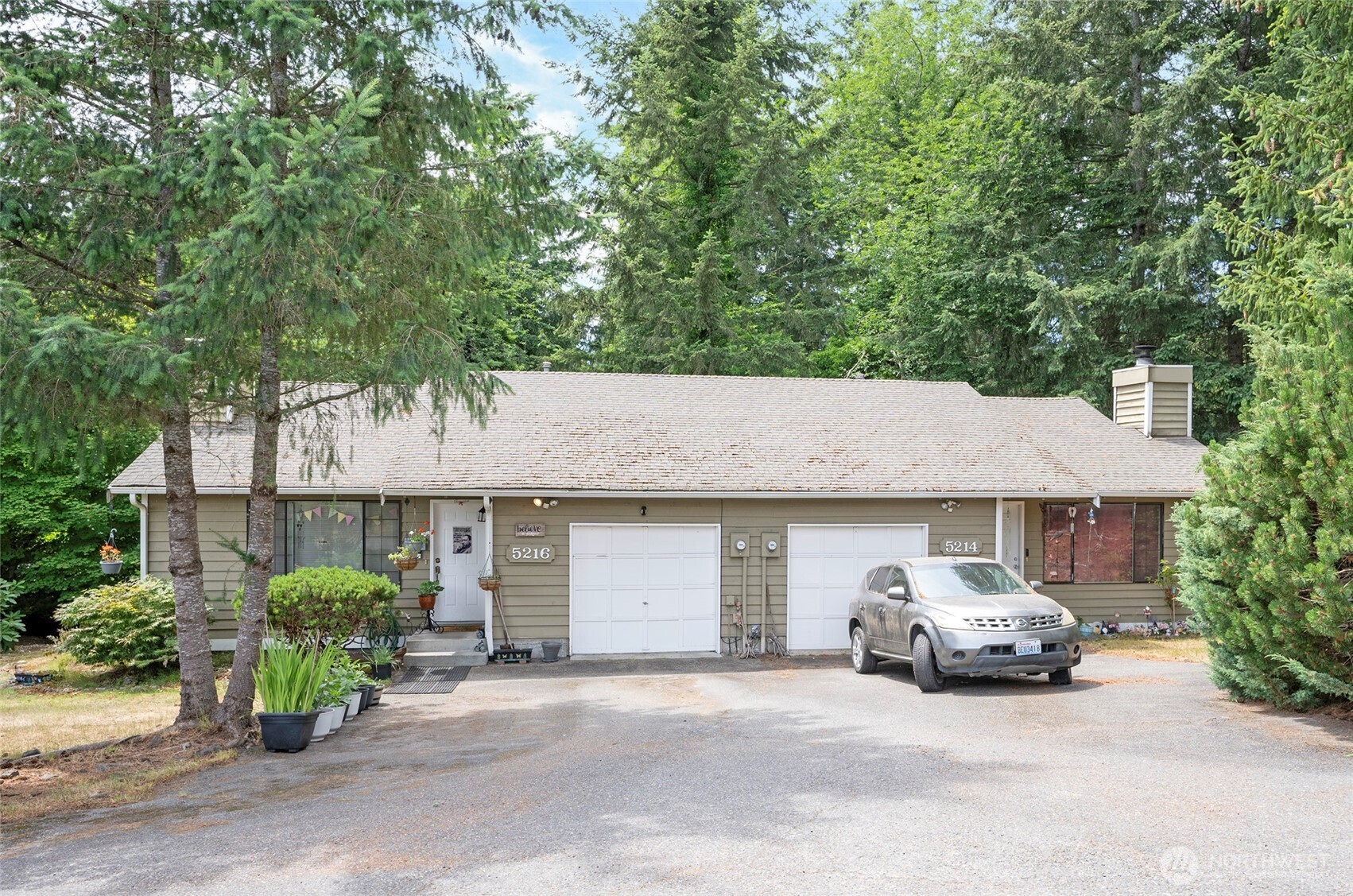 5208 63rd Avenue Ct Property Photo 2