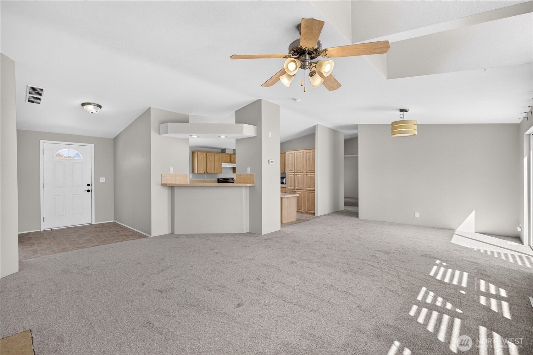 204 Davidson Boulevard Property Photo 7