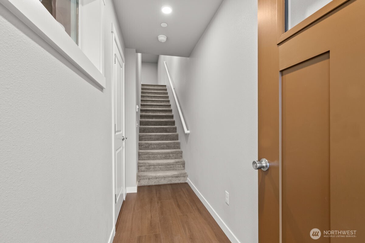 16823 Alder Way K5 Property Photo 9
