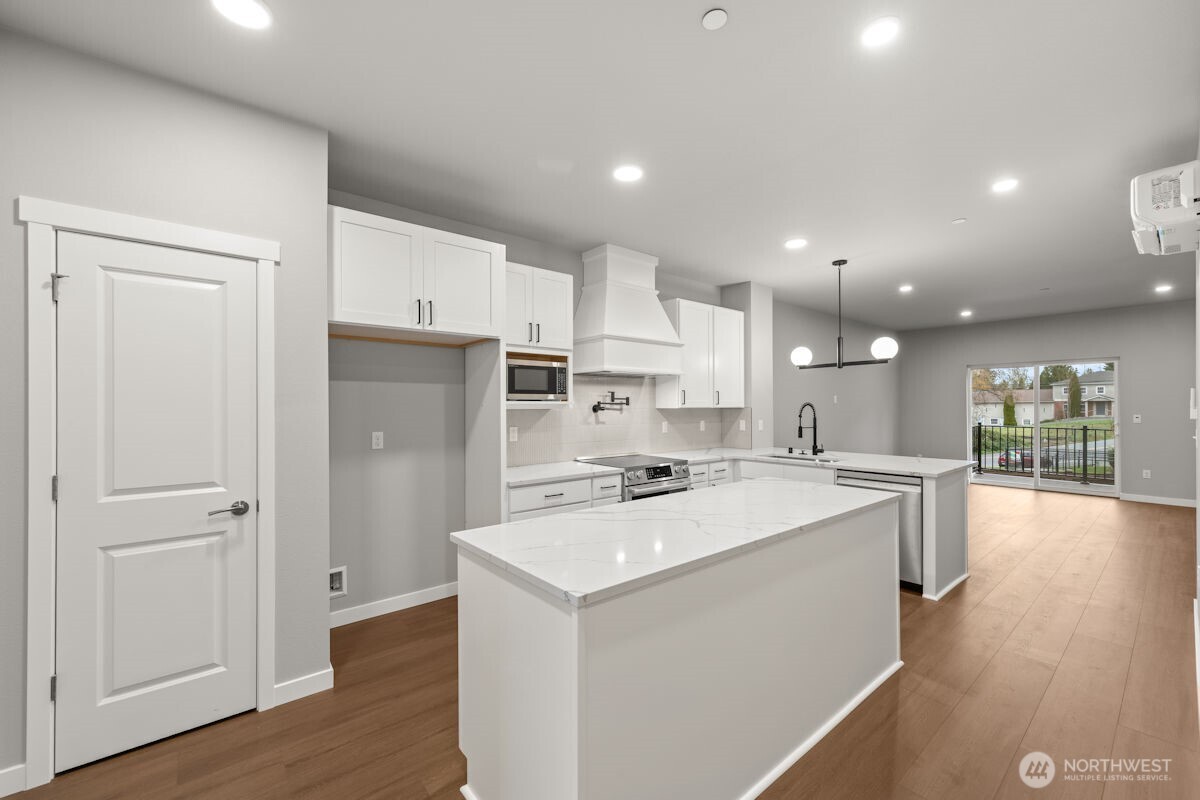 16823 Alder Way K5 Property Photo 18
