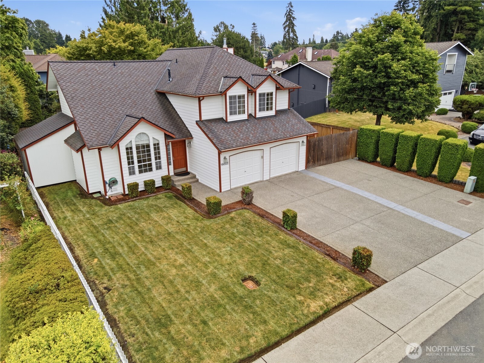 19022 102nd Avenue Property Photo 1