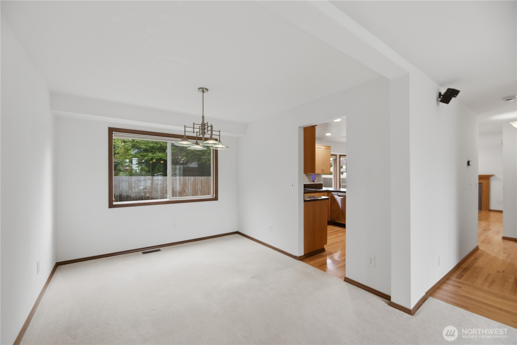 19022 102nd Avenue Property Photo 6