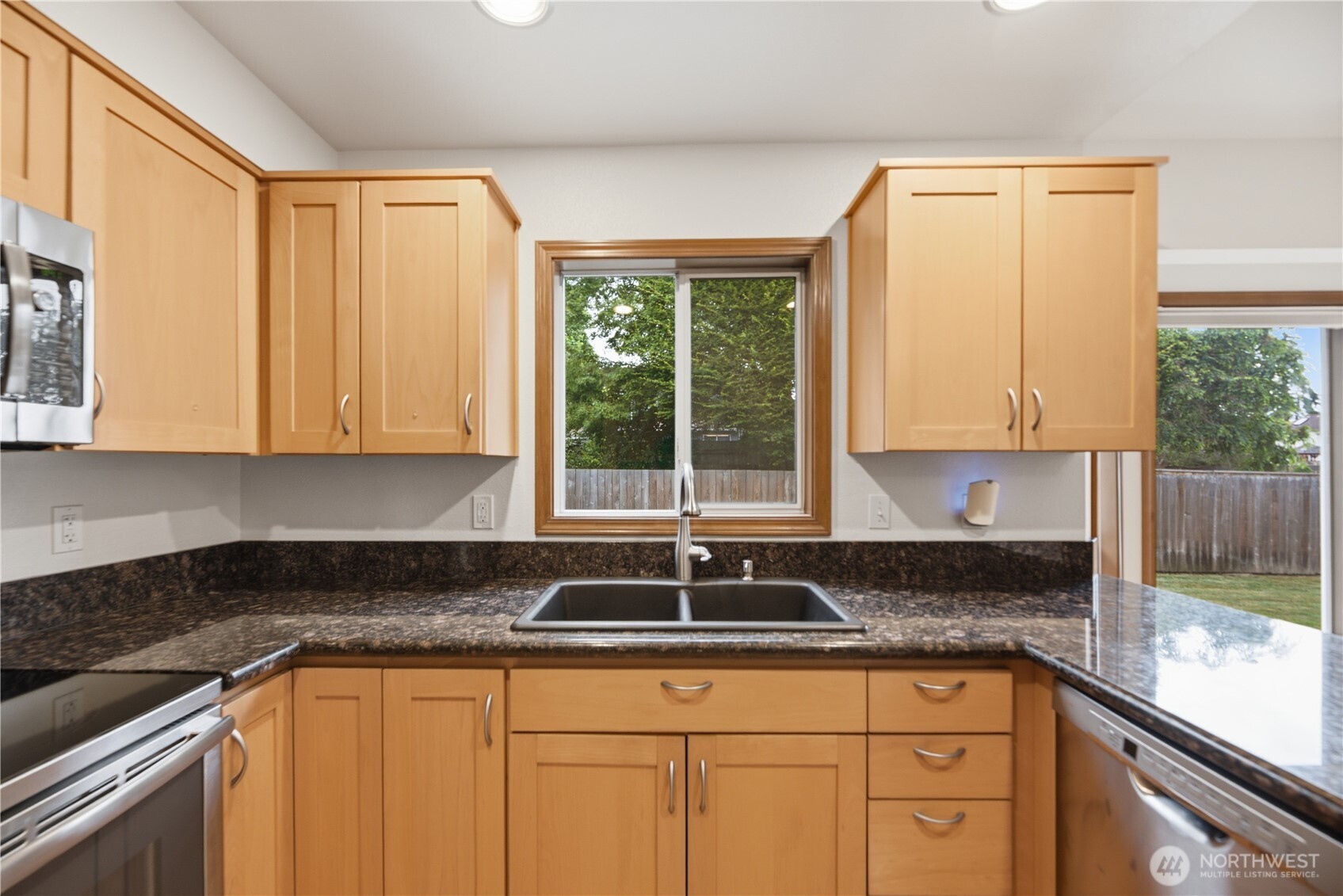 19022 102nd Avenue Property Photo 12