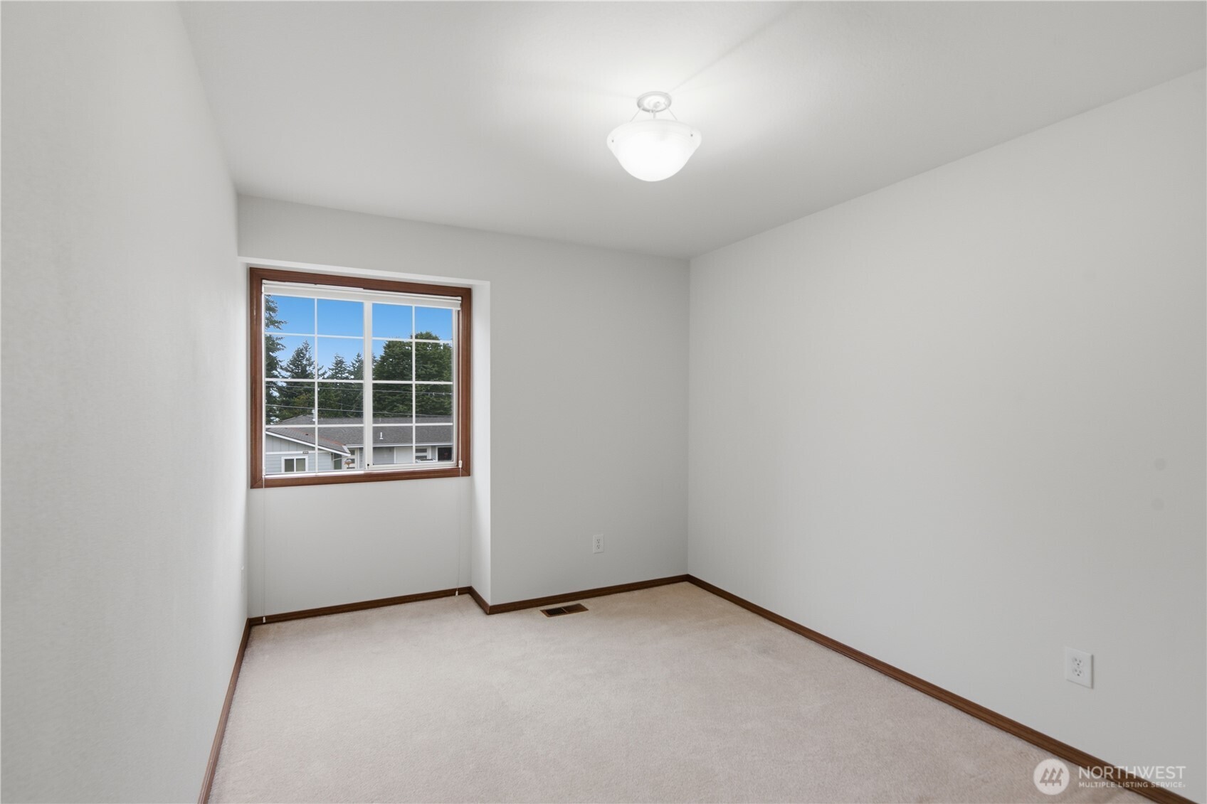 19022 102nd Avenue Property Photo 26