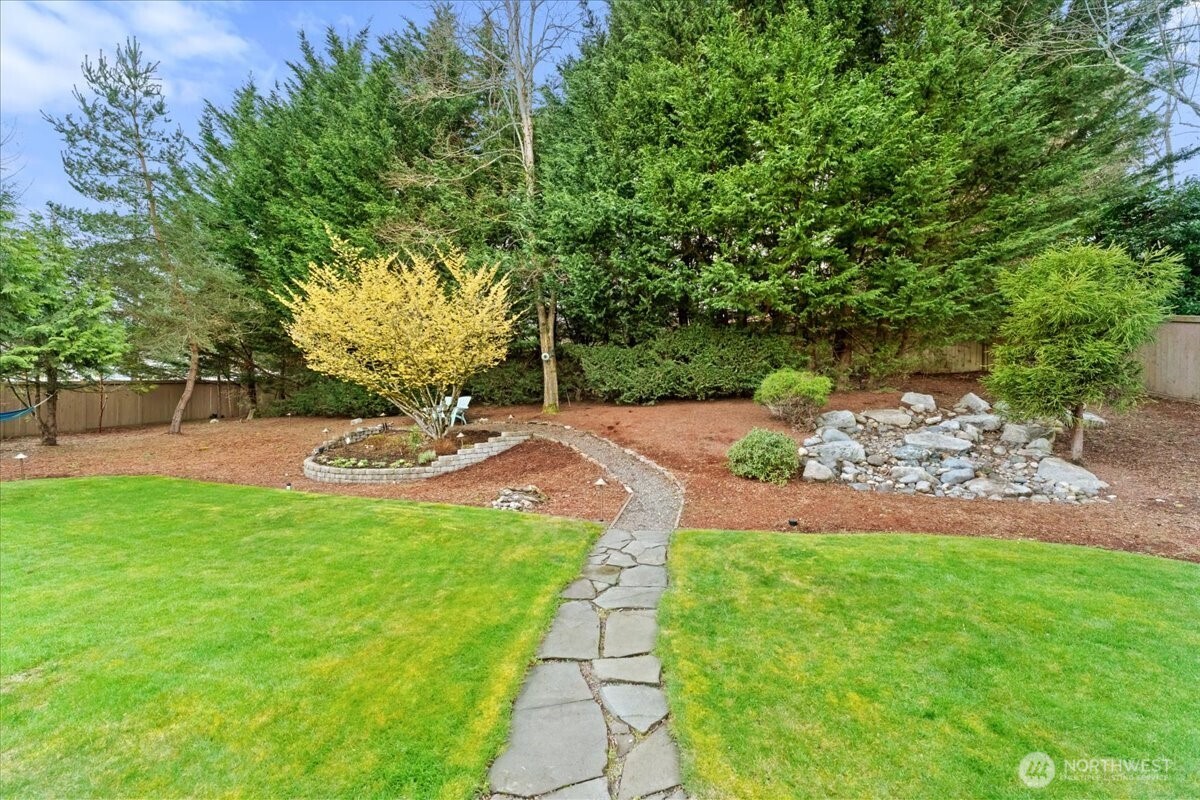 7041 Eagle Lake Drive Property Photo 27