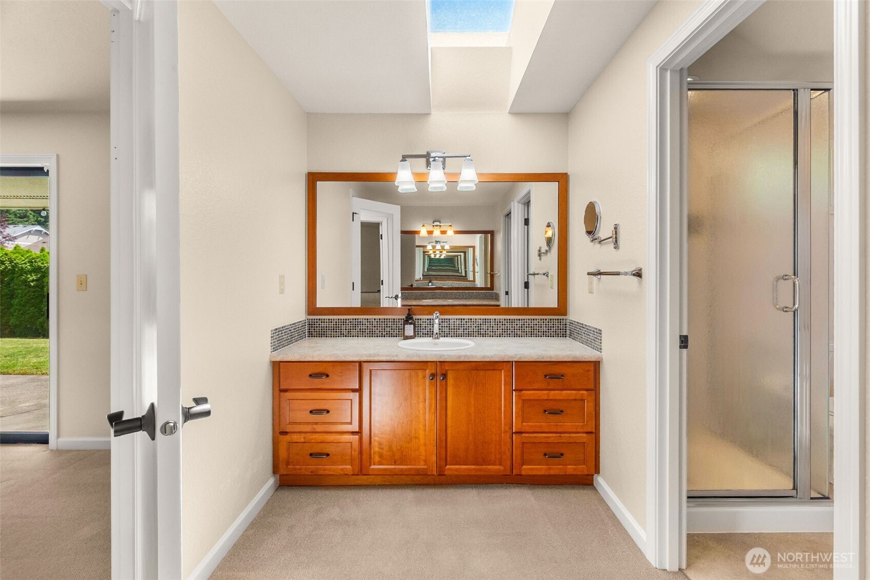 2315 Buckingham Drive Property Photo 18