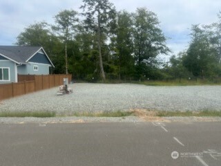 556 Chenois Avenue Property Photo 2