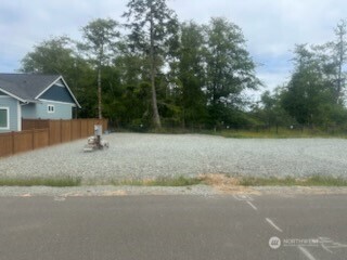 556 Chenois Avenue Property Photo 3