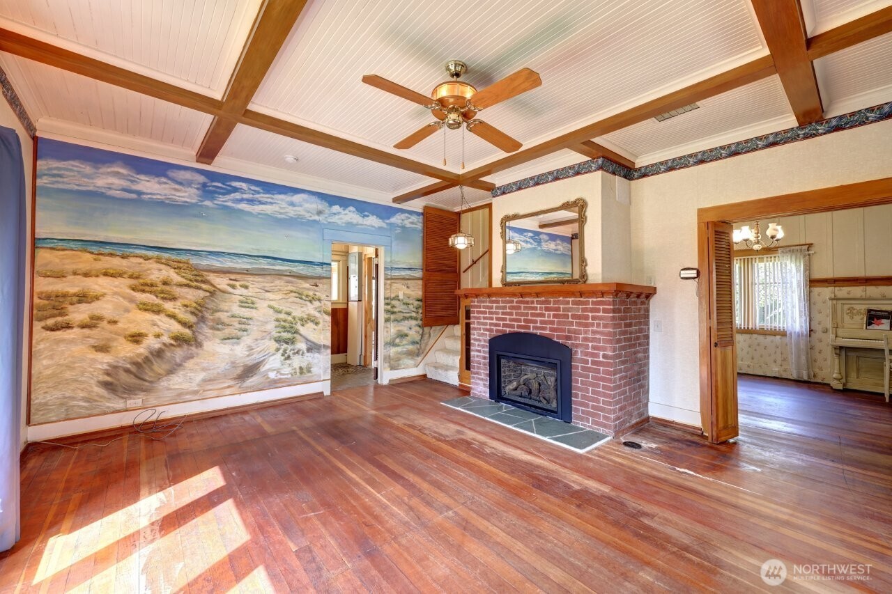 1401 262nd Place Property Photo 10