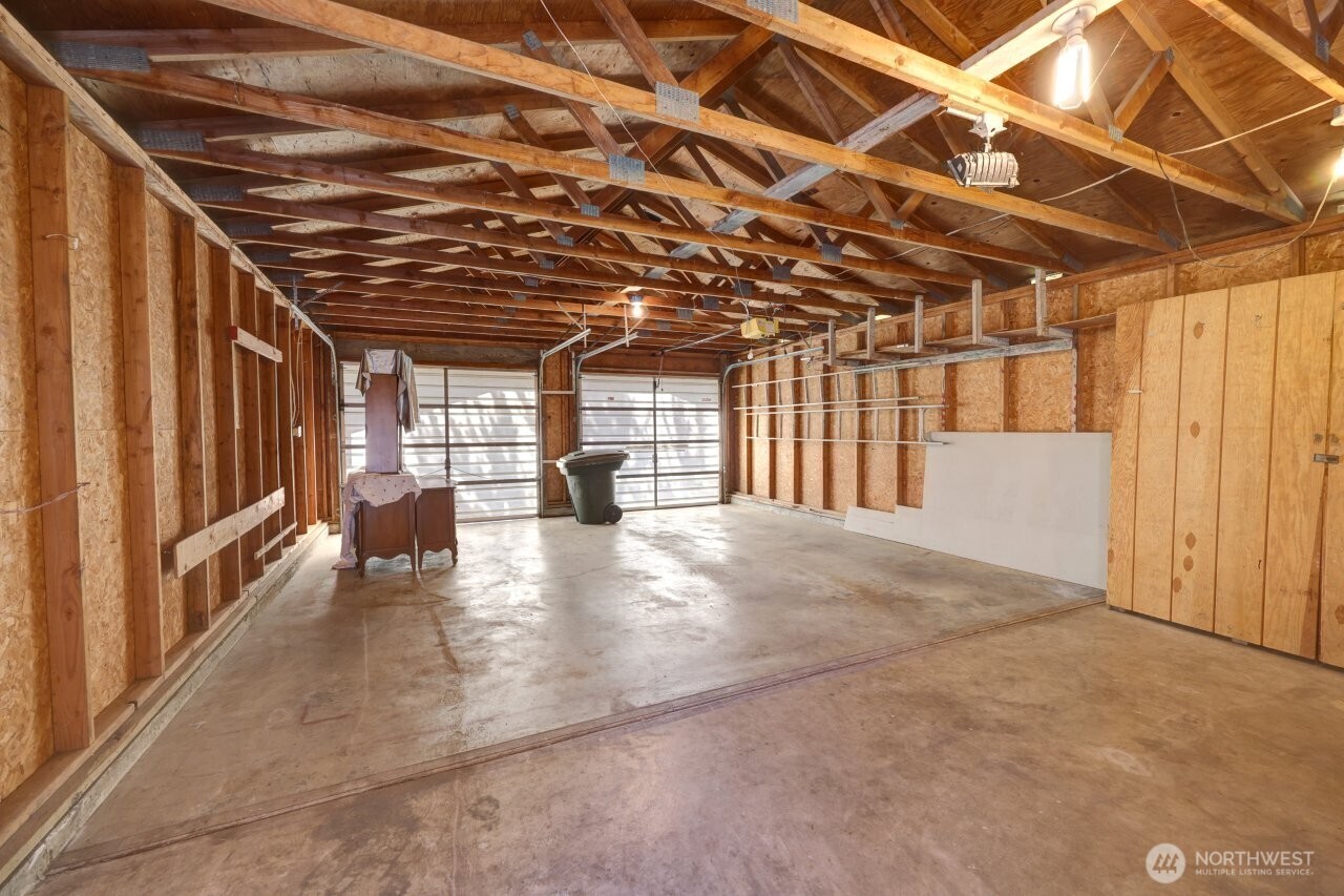 1401 262nd Place Property Photo 35