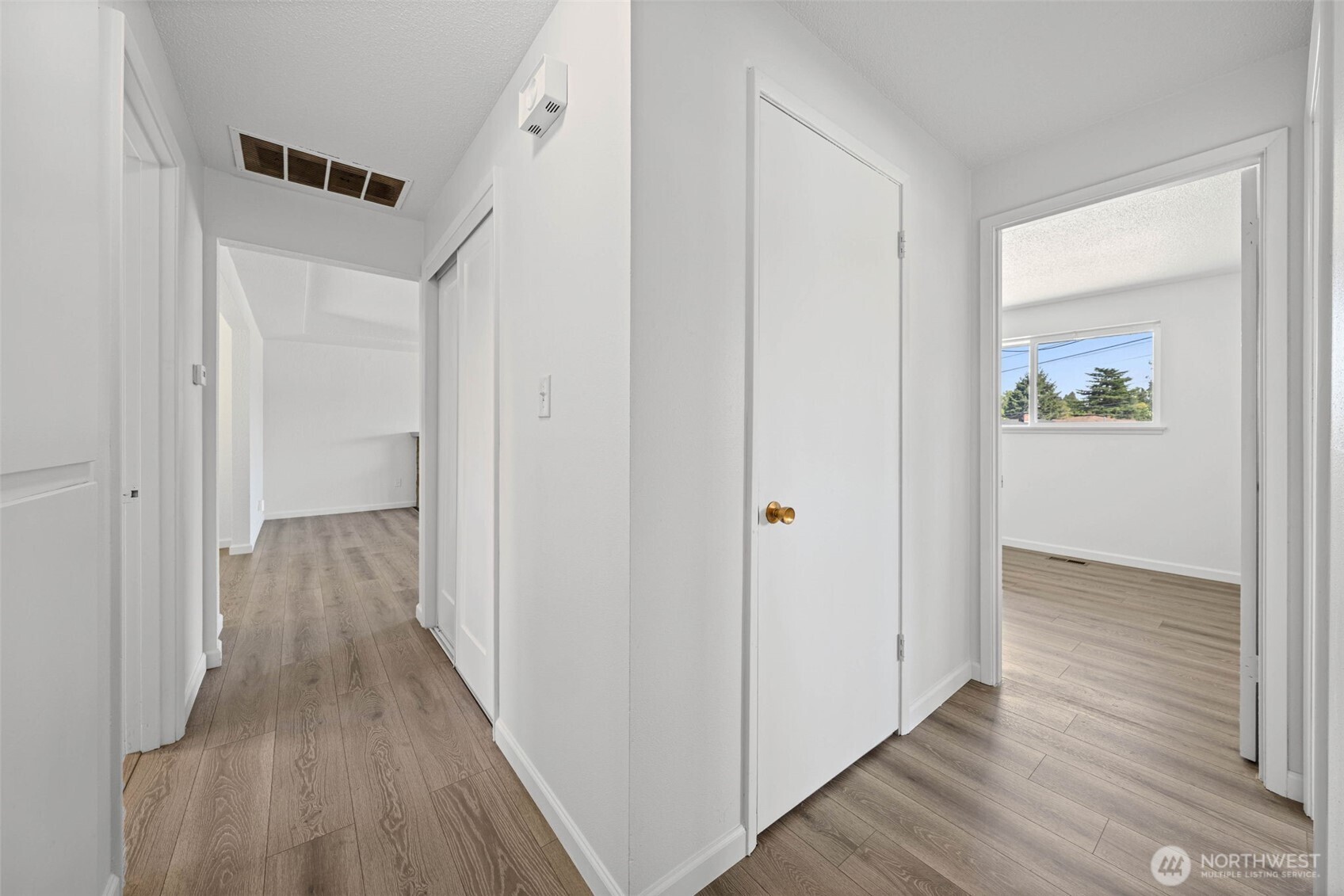 6024 S Alaska Property Photo 14