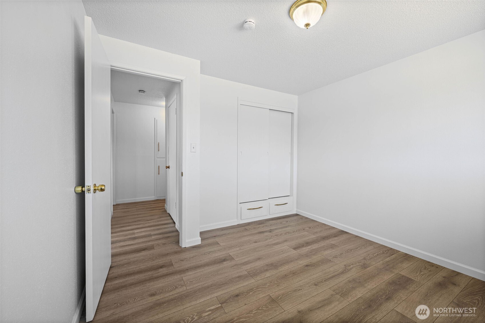 6024 S Alaska Property Photo 17