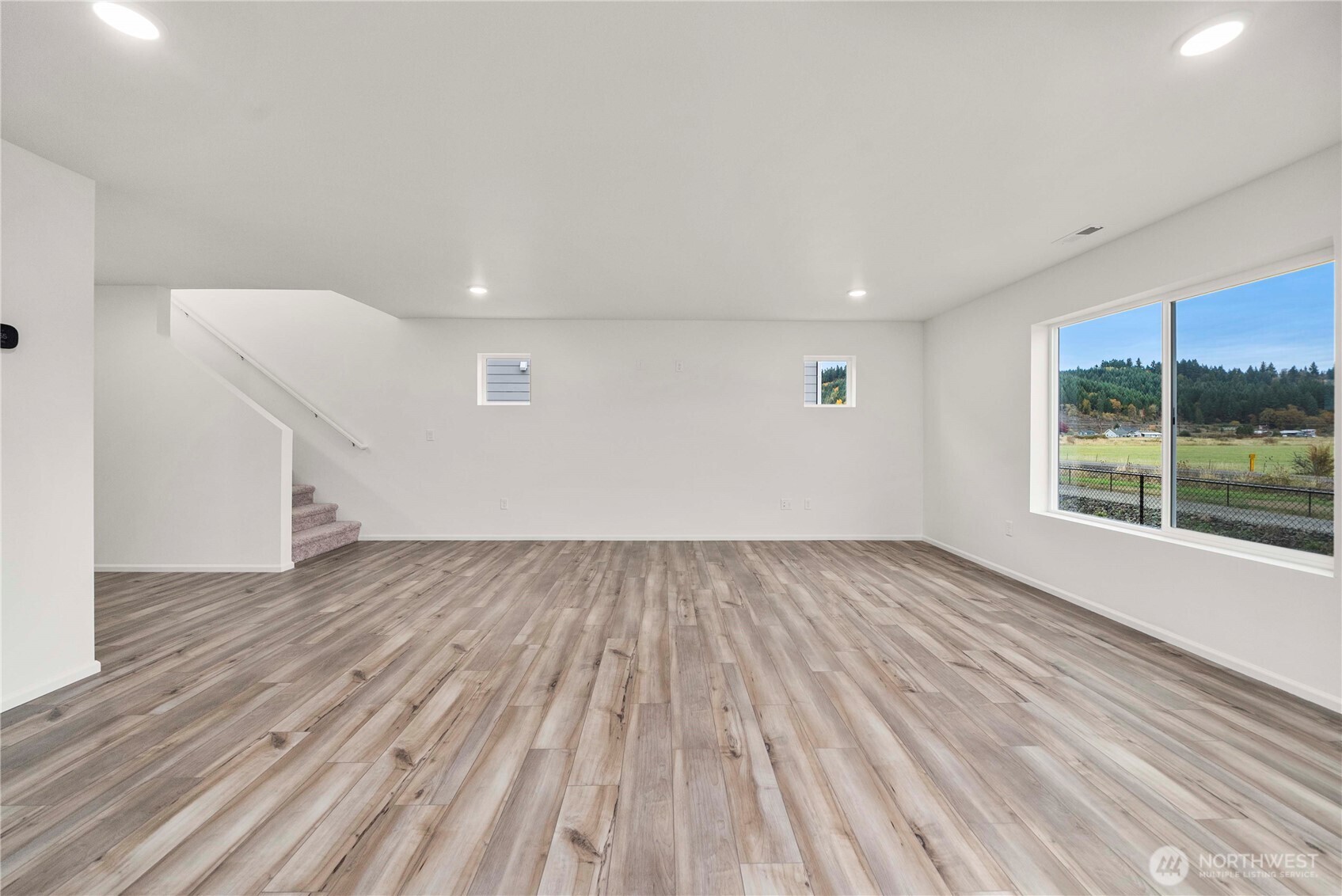 1421 Salzer Creek Loop Property Photo 15