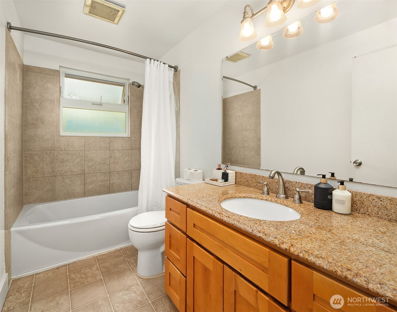 21010 22nd Avenue Property Photo 13