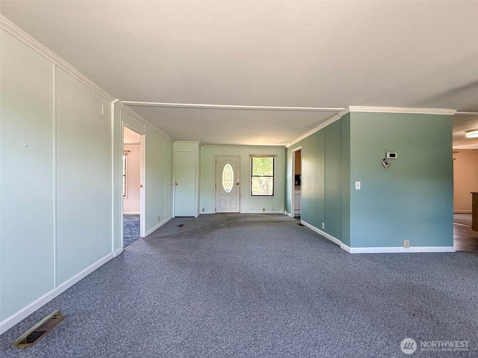 406 Kendall Street Property Photo 6