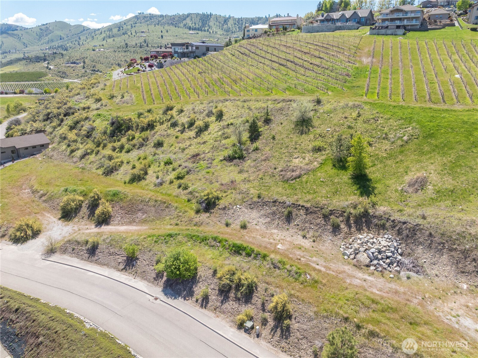 306 Clos Chevalle Road Property Photo 10