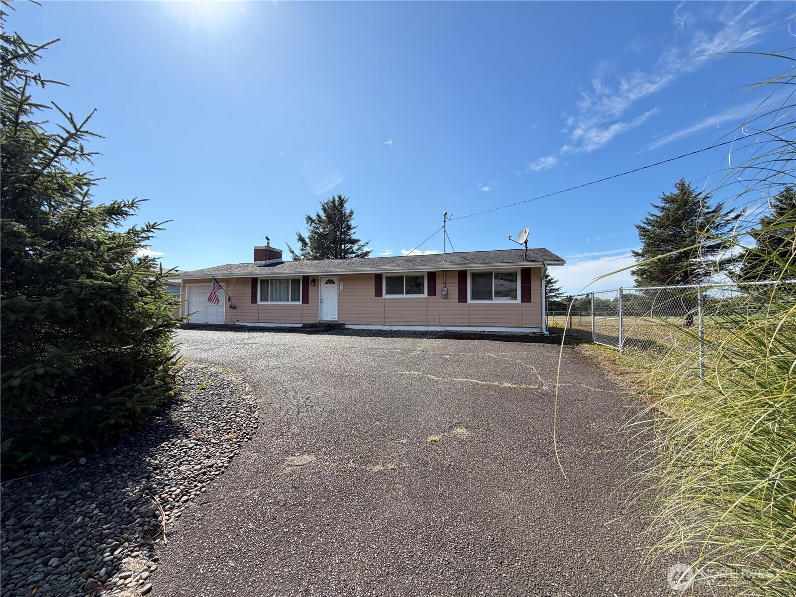 655 Canal Drive Property Photo 2