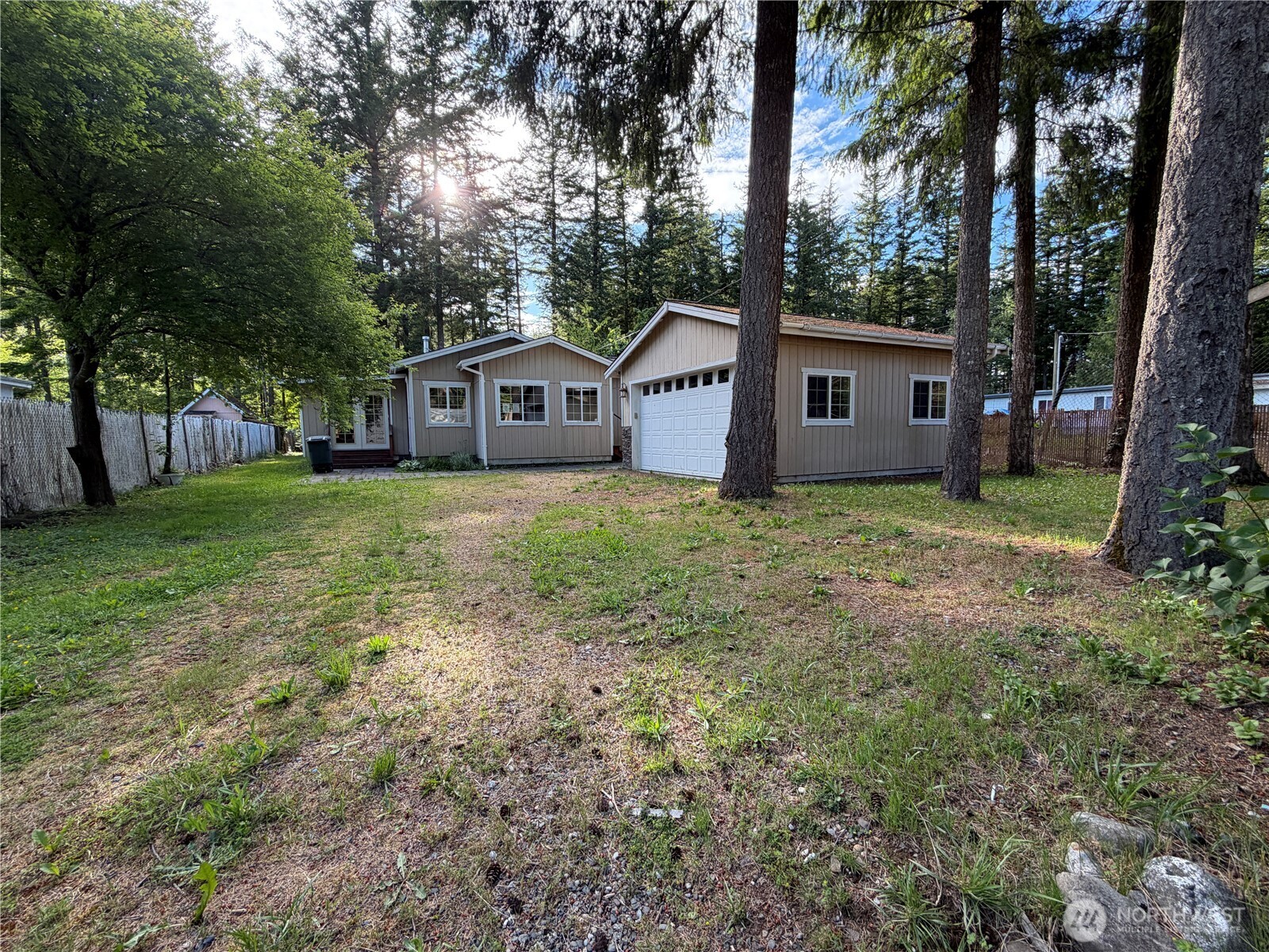 8595 Golden Valley Drive Property Photo 1