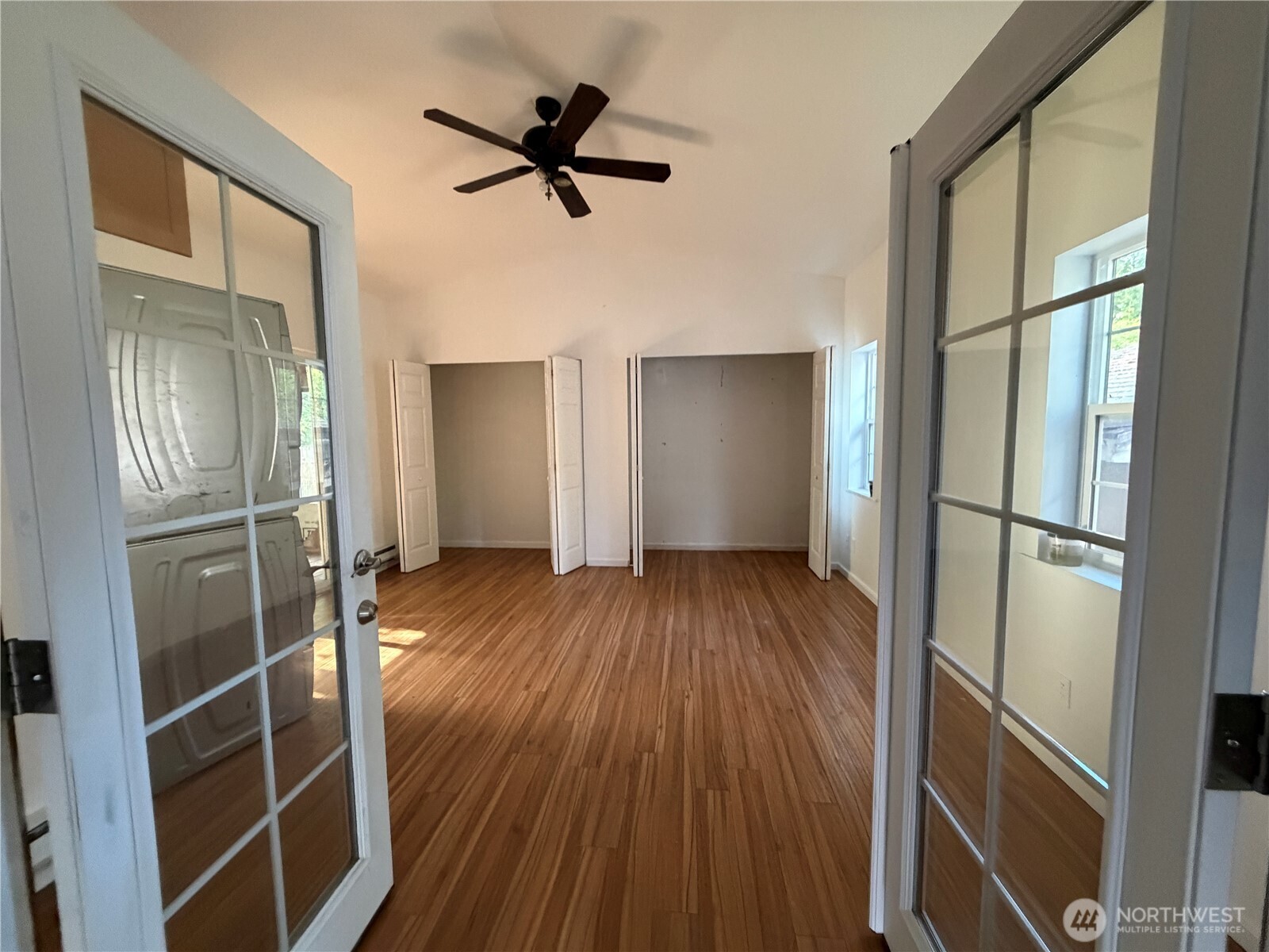 8595 Golden Valley Drive Property Photo 10