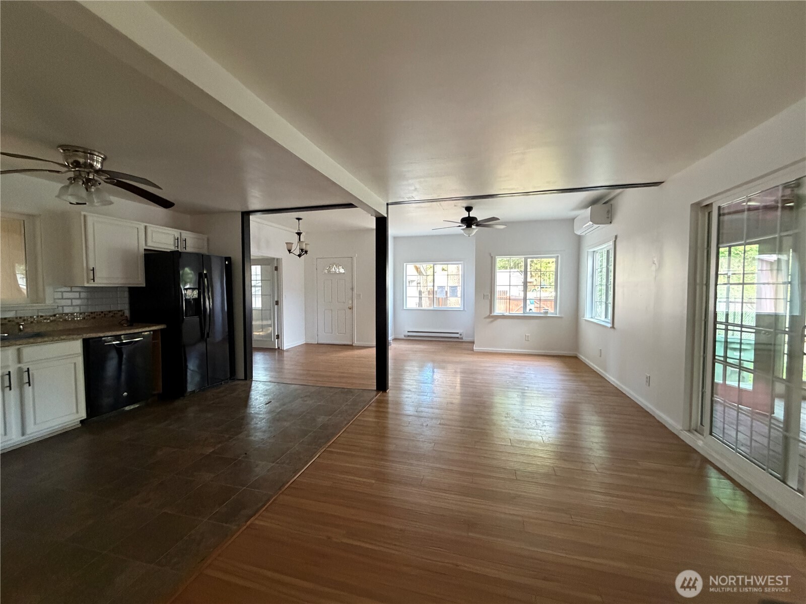 8595 Golden Valley Drive Property Photo 20