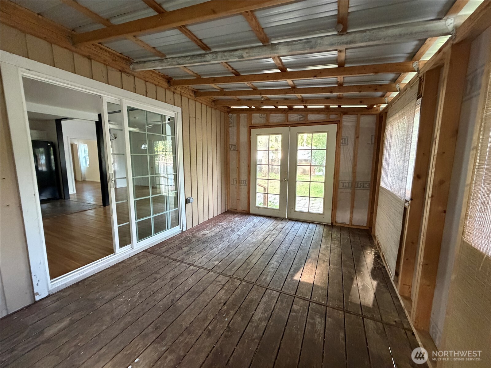 8595 Golden Valley Drive Property Photo 21