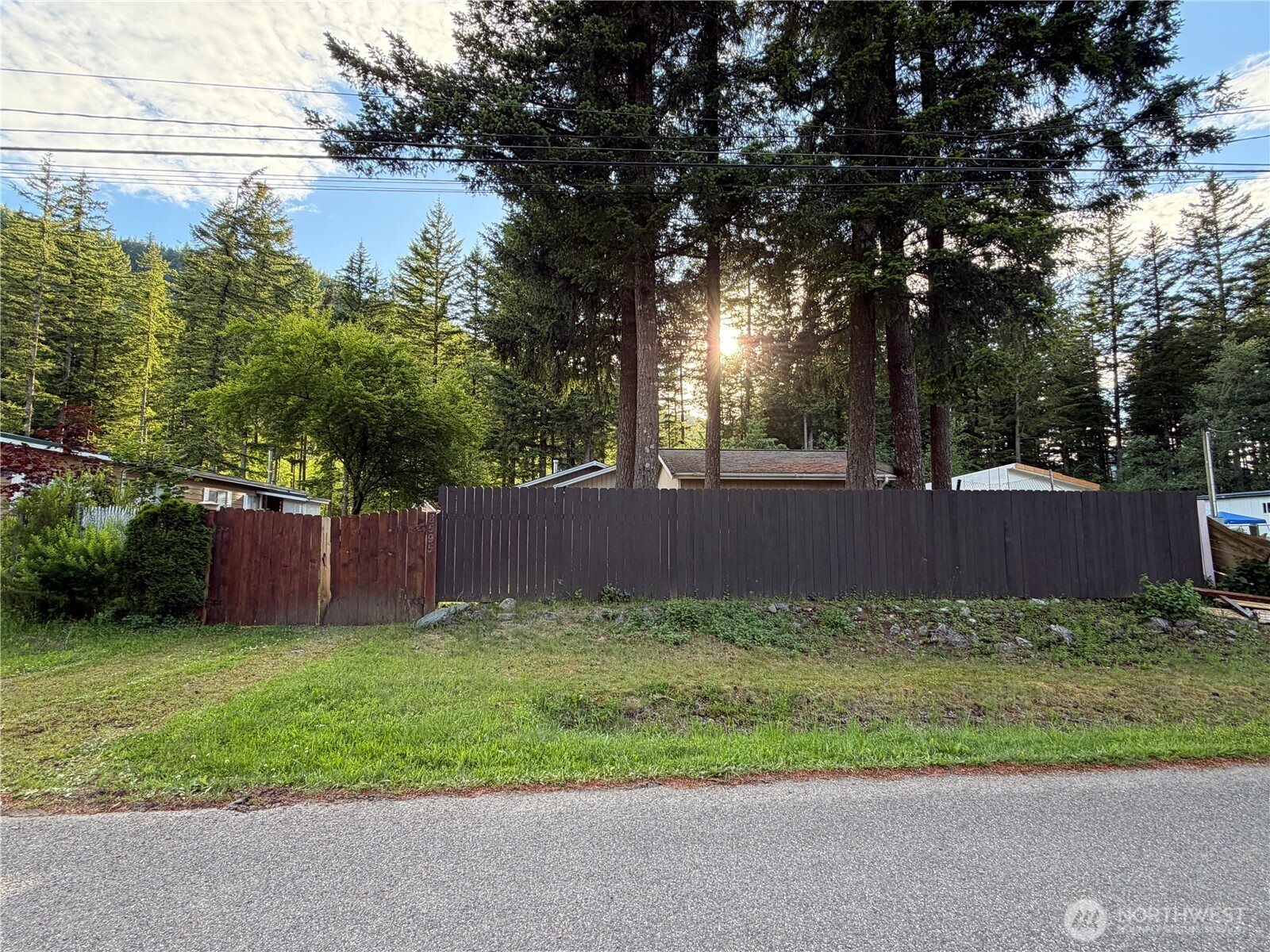 8595 Golden Valley Drive Property Photo 26