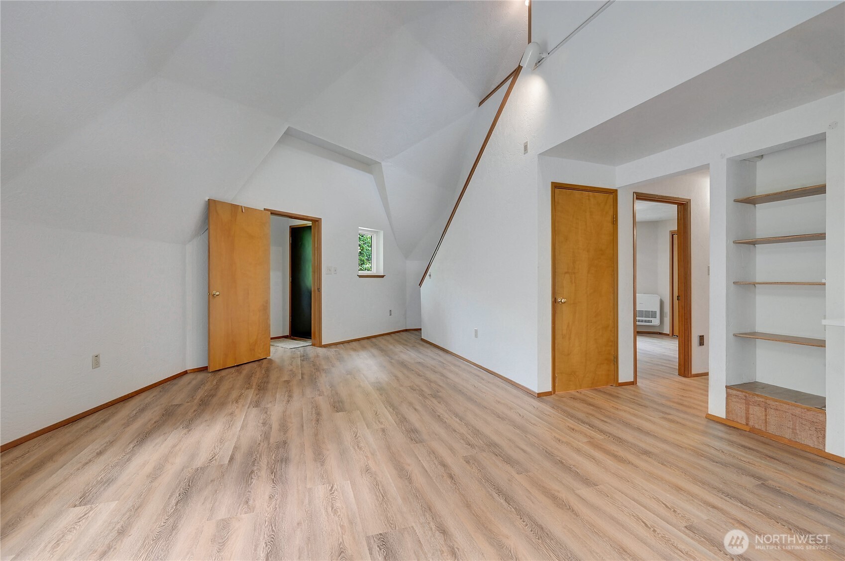 16412 38th Avenue Property Photo 4