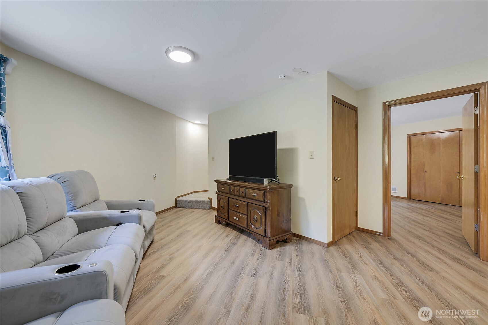 16412 38th Avenue Property Photo 27