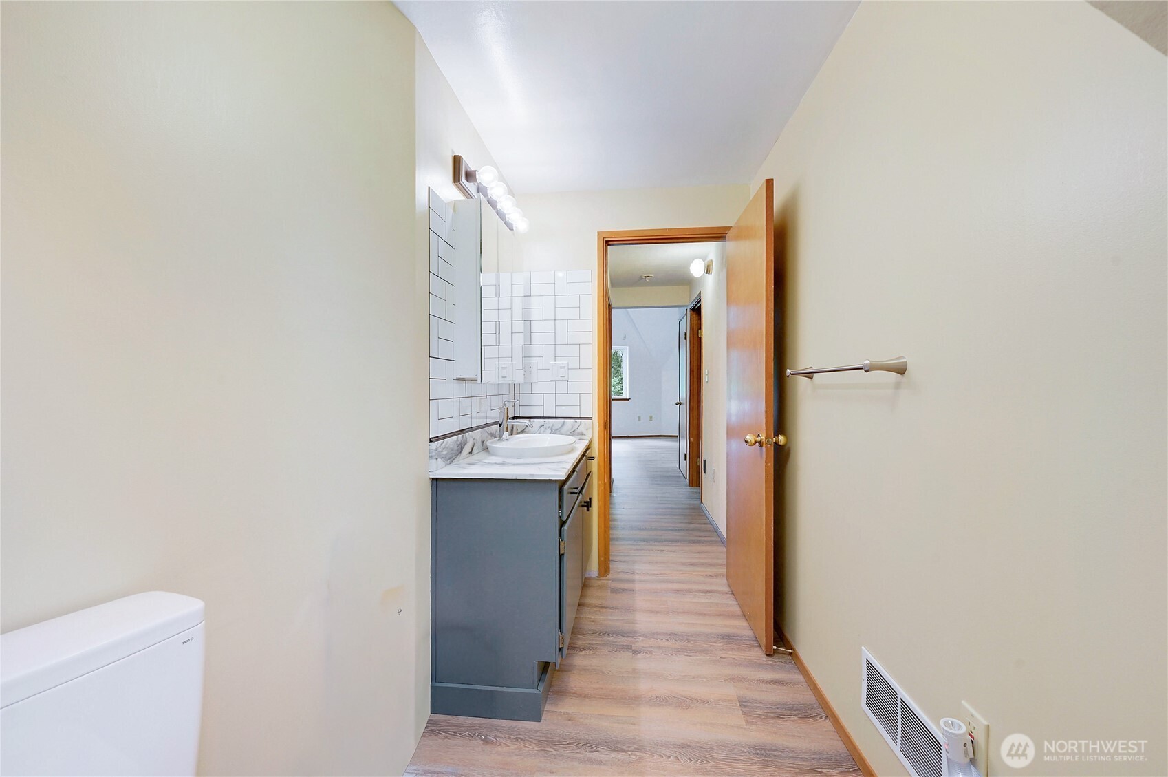 16412 38th Avenue Property Photo 32