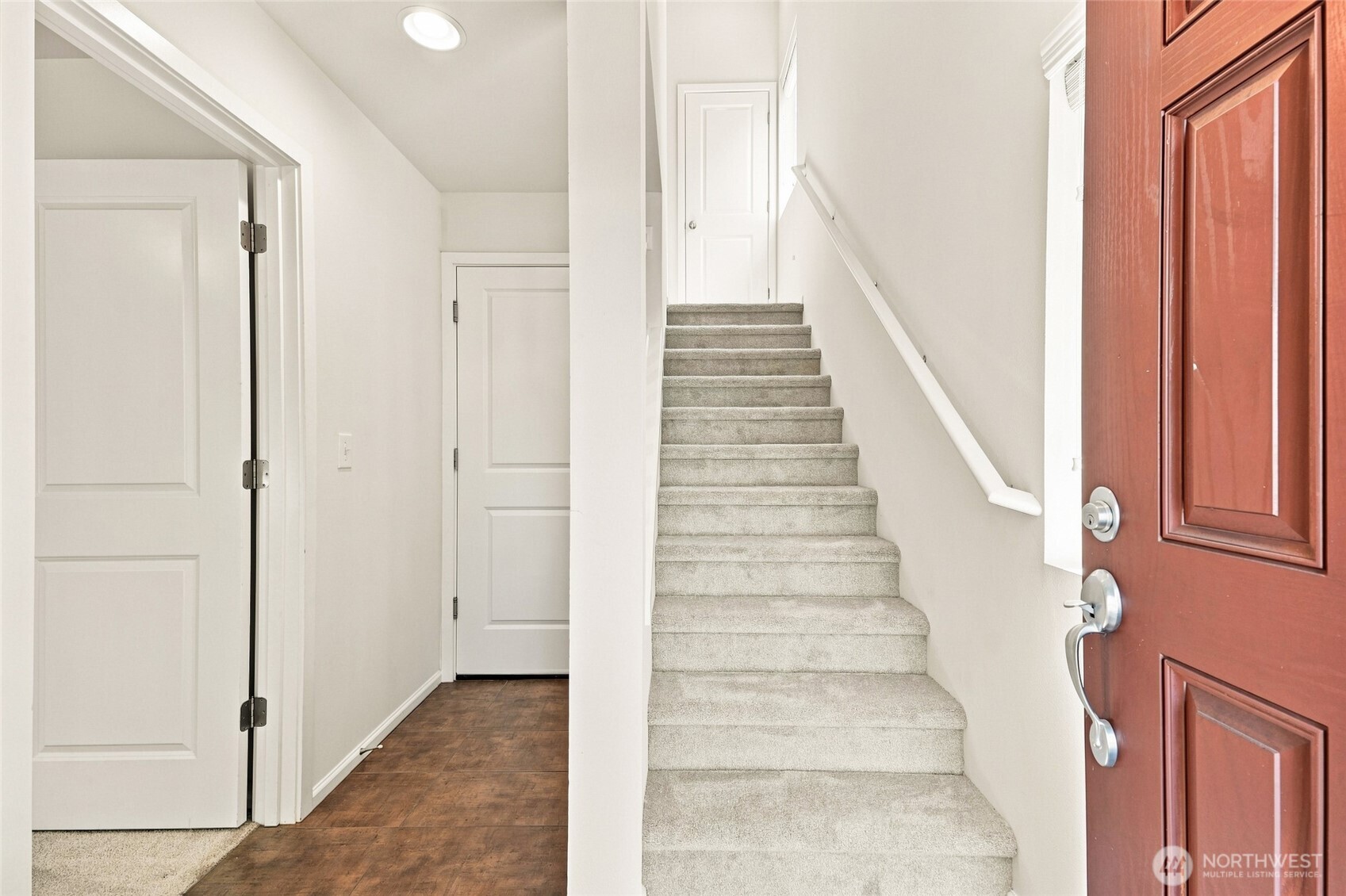 11208 19th Drive Property Photo 6