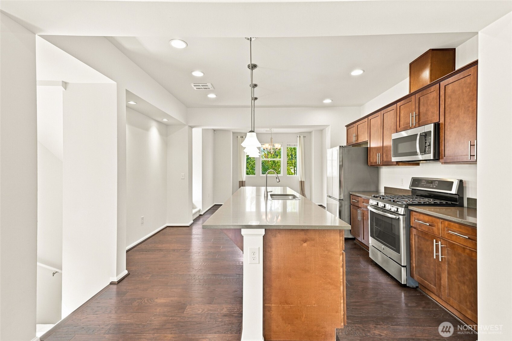 11208 19th Drive Property Photo 14