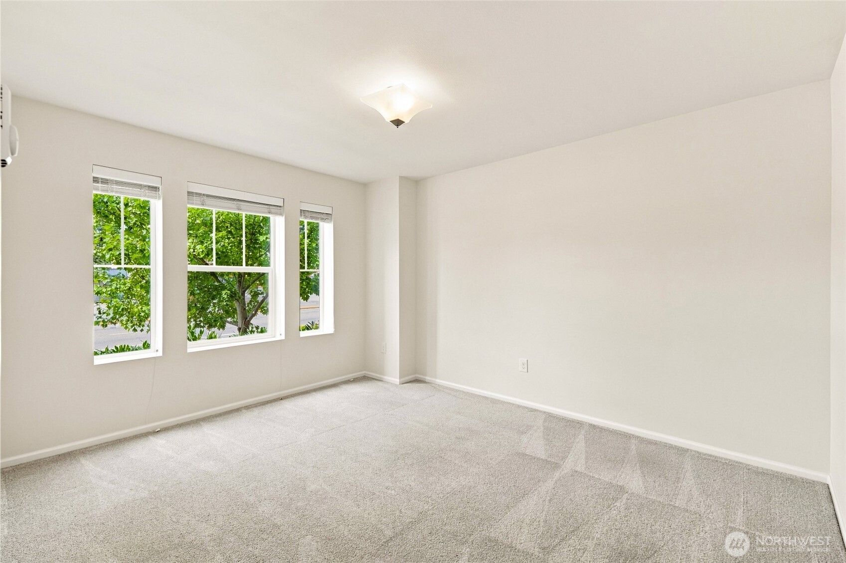 11208 19th Drive Property Photo 22