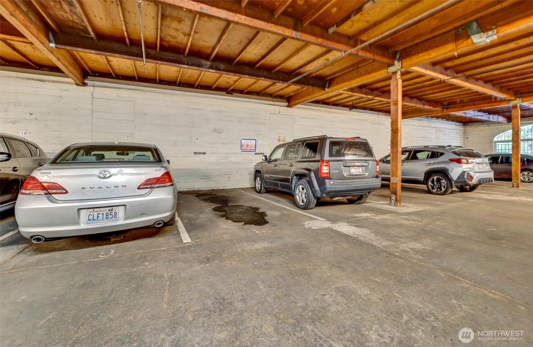 211 Summit Avenue N305 Property Photo 19