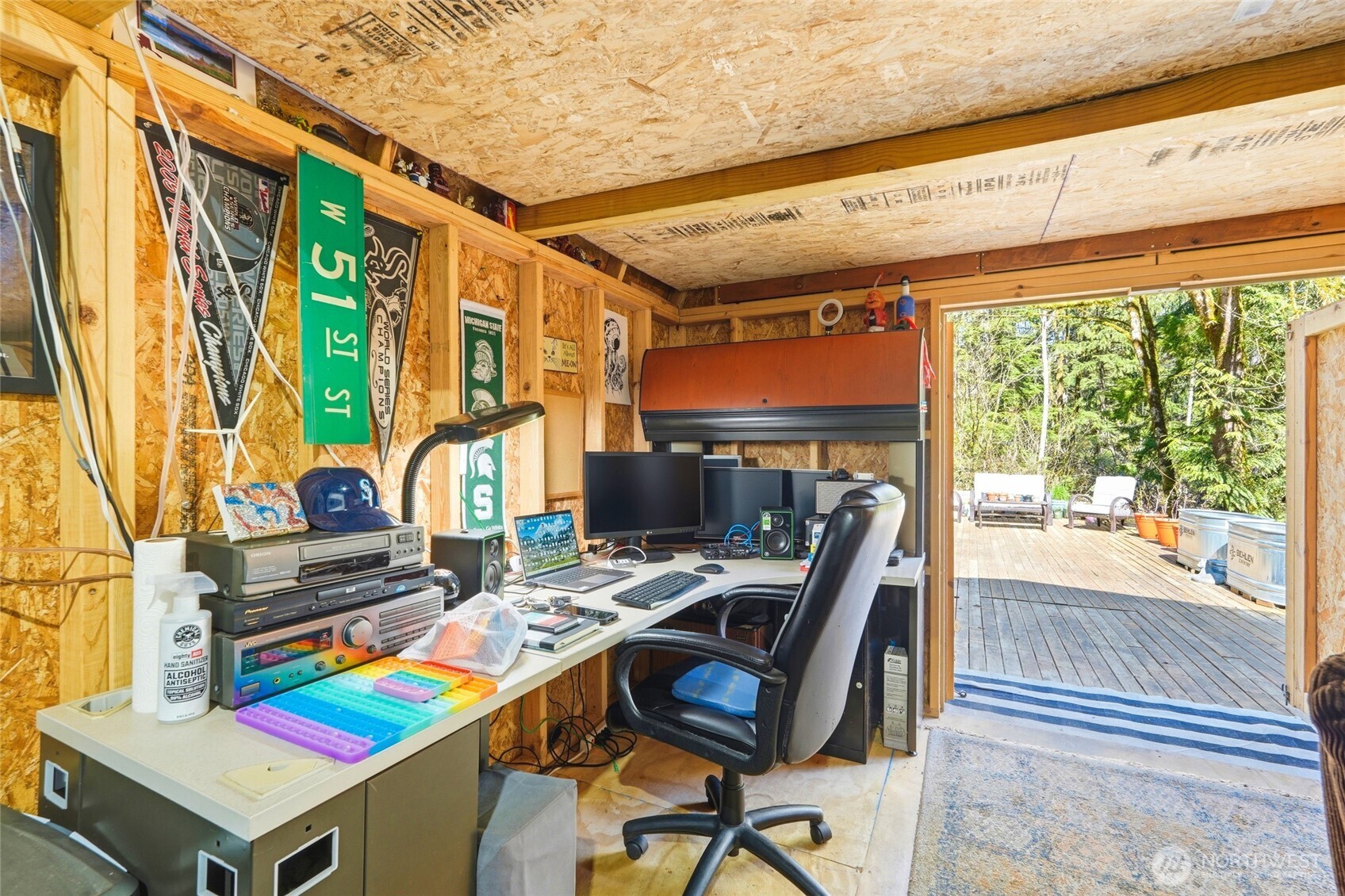 7827 Mero Road Property Photo 17
