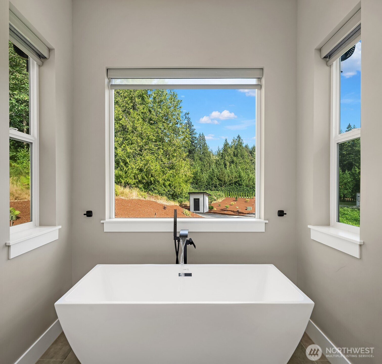 20225 230th Avenue Property Photo 14