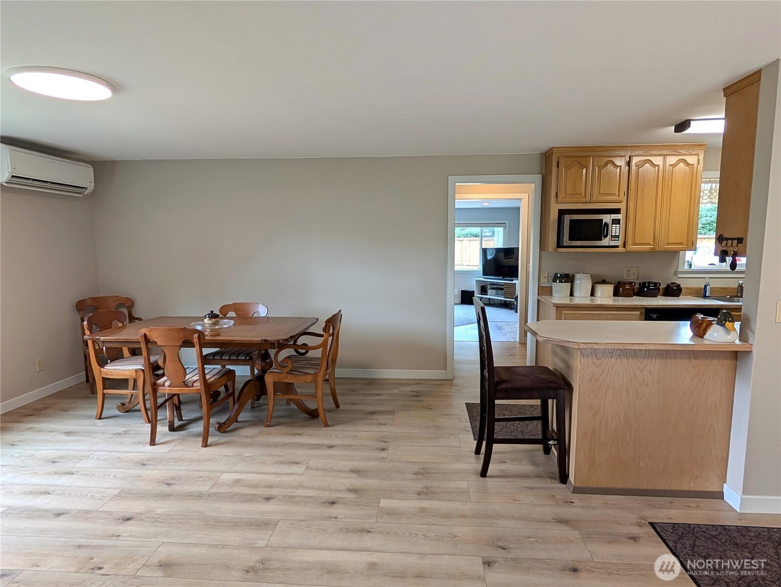 9428 Pacific Avenue Property Photo 9