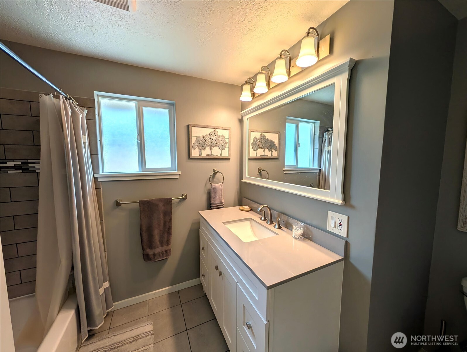 9428 Pacific Avenue Property Photo 24