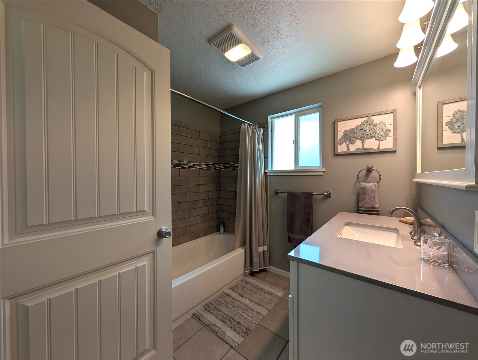 9428 Pacific Avenue Property Photo 25