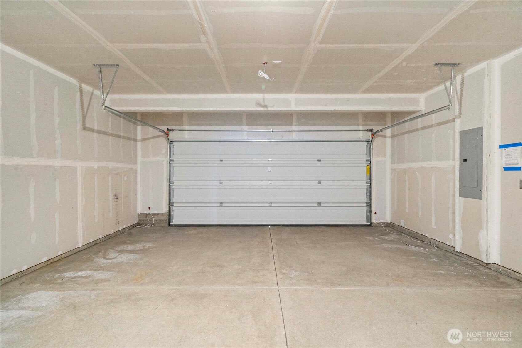 1429 Salzer Creek Loop Property Photo 16