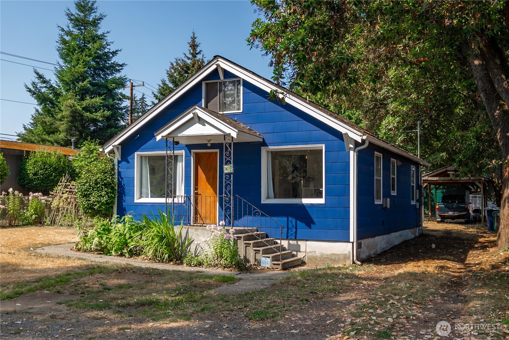 10251 3rd Avenue Property Photo 1