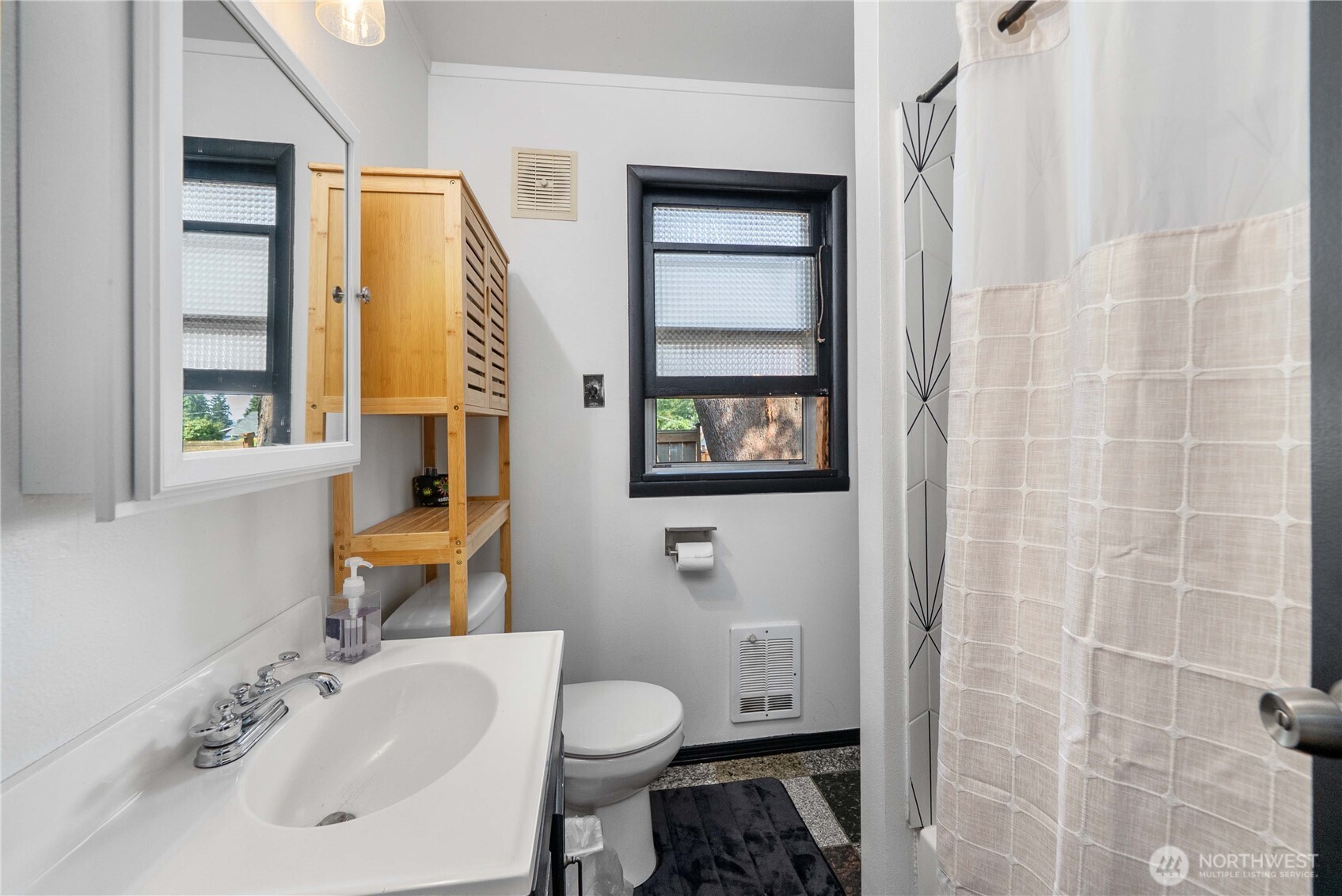 10251 3rd Avenue Property Photo 16
